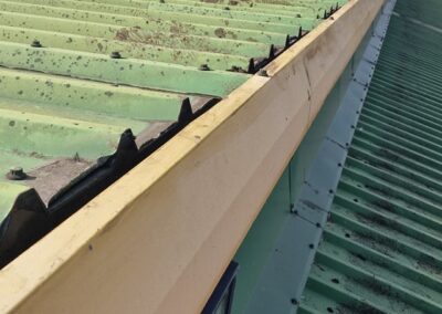 Commercial Gutter Cleaning Hull
